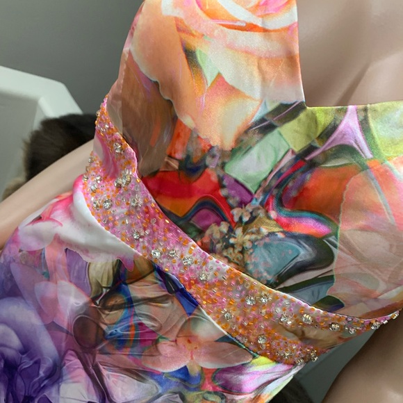 New Floral-Print Satin Halter Beaded Party Dress with Shawl - Picture 10 of 15